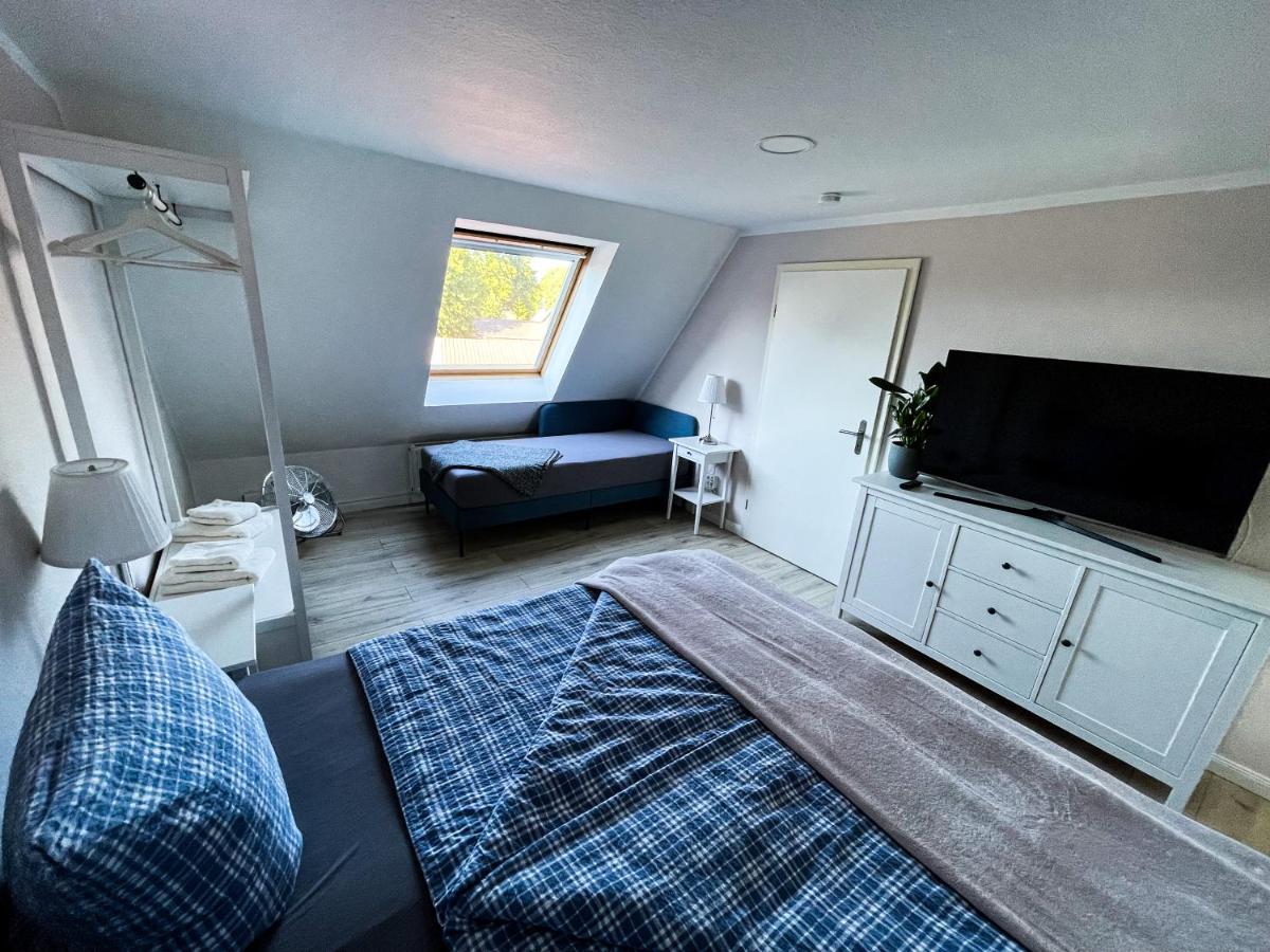 Op'n Dörp Apartments Barsbek Exteriör bild
