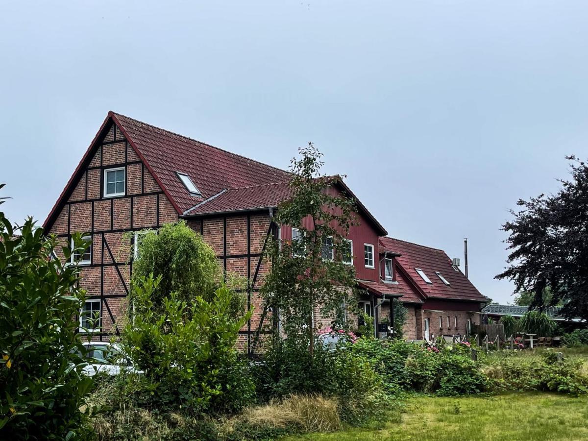 Op'n Dörp Apartments Barsbek Exteriör bild